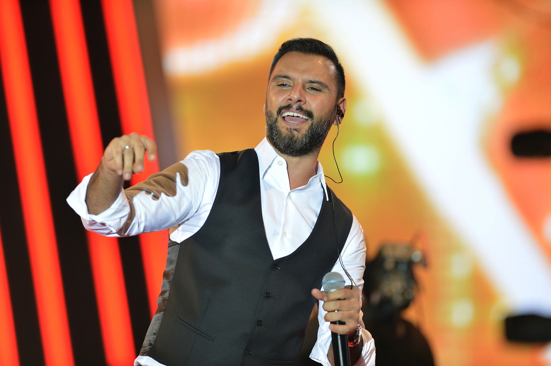 Alişan'ın canlı performansından bir yansıma