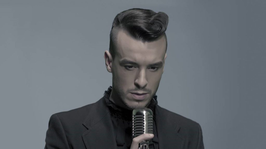 Cem Adrian