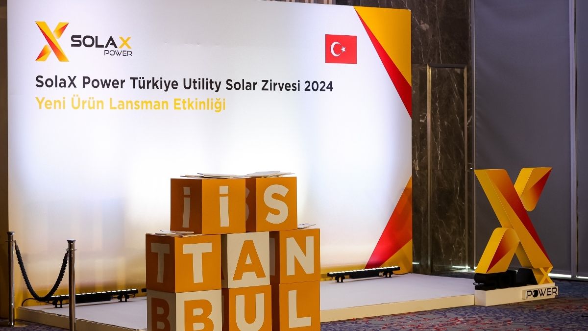 fa-organizasyon_kurumsal-solax-power-turkiye-utility-solar-zirvesi1